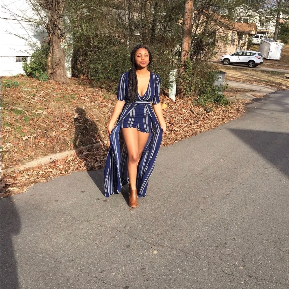 Romper - Picture 2 of 4